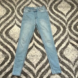 Refuge Madrid Size 3 Womens High rise light blue jeans